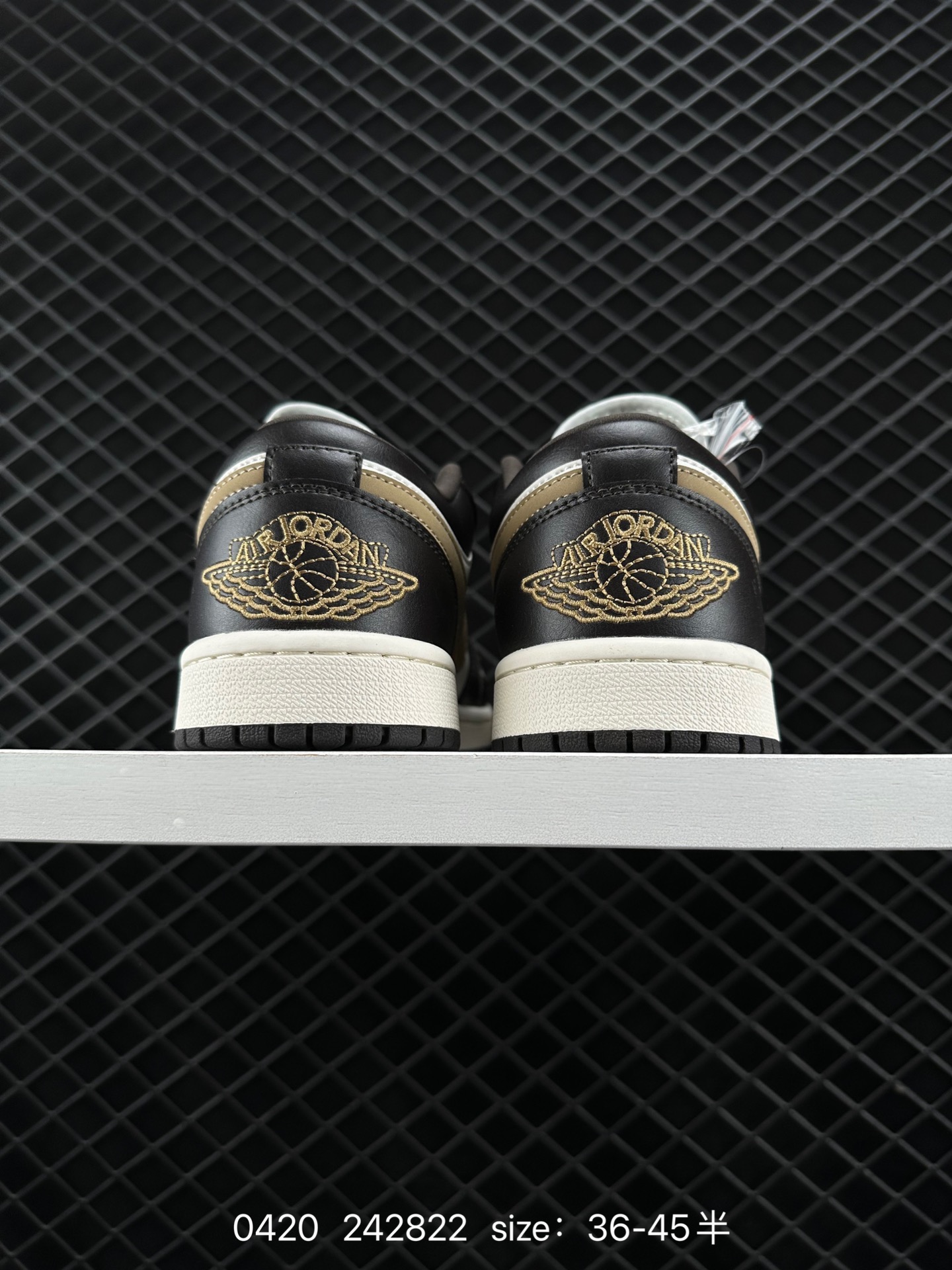 Air Jordan 1 Low AJ1